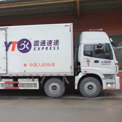 圆通速递货运车